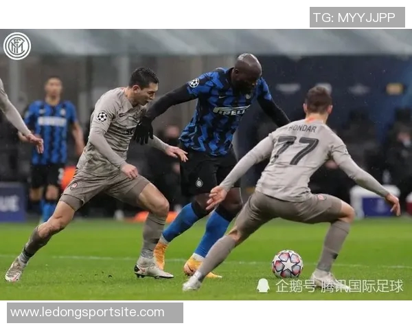 克尼佩尔展现领袖风范20中11三分12中5豪取28分8板7助助球队取胜