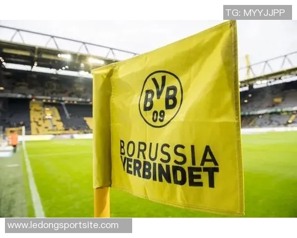 德天空报道科隆19岁边锋萨义德马拉成为拜仁多特明夏引援目标 德天空报道科隆19岁边锋萨义德马拉成为拜仁多特明夏引援目标