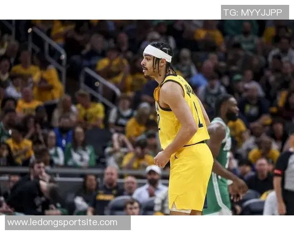 基德赞内姆哈德自首发以来表现出色28分10助力助球队掌控比赛